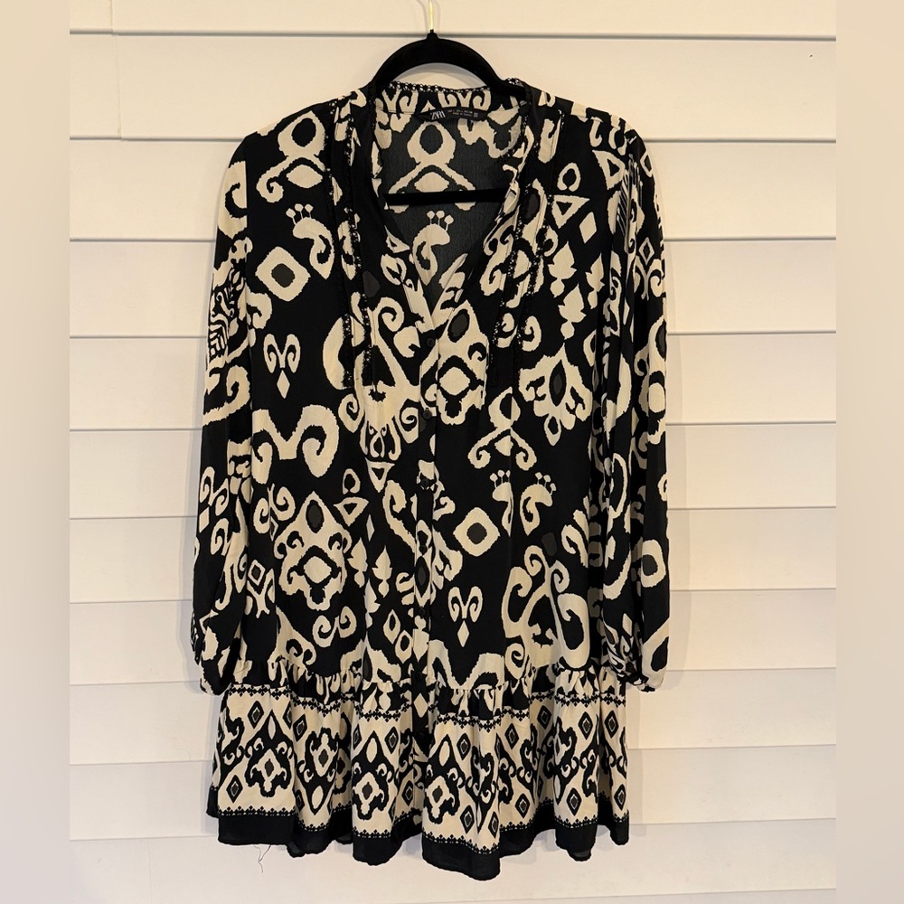 Zara Monochrome Patterned Dress